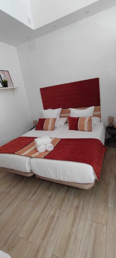 Isg Apartments Encantador Estudio En Alameda De Hercules Sevilla Exteriör bild